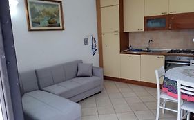 Intero Appartamento Con Cucina E Bagno Privato